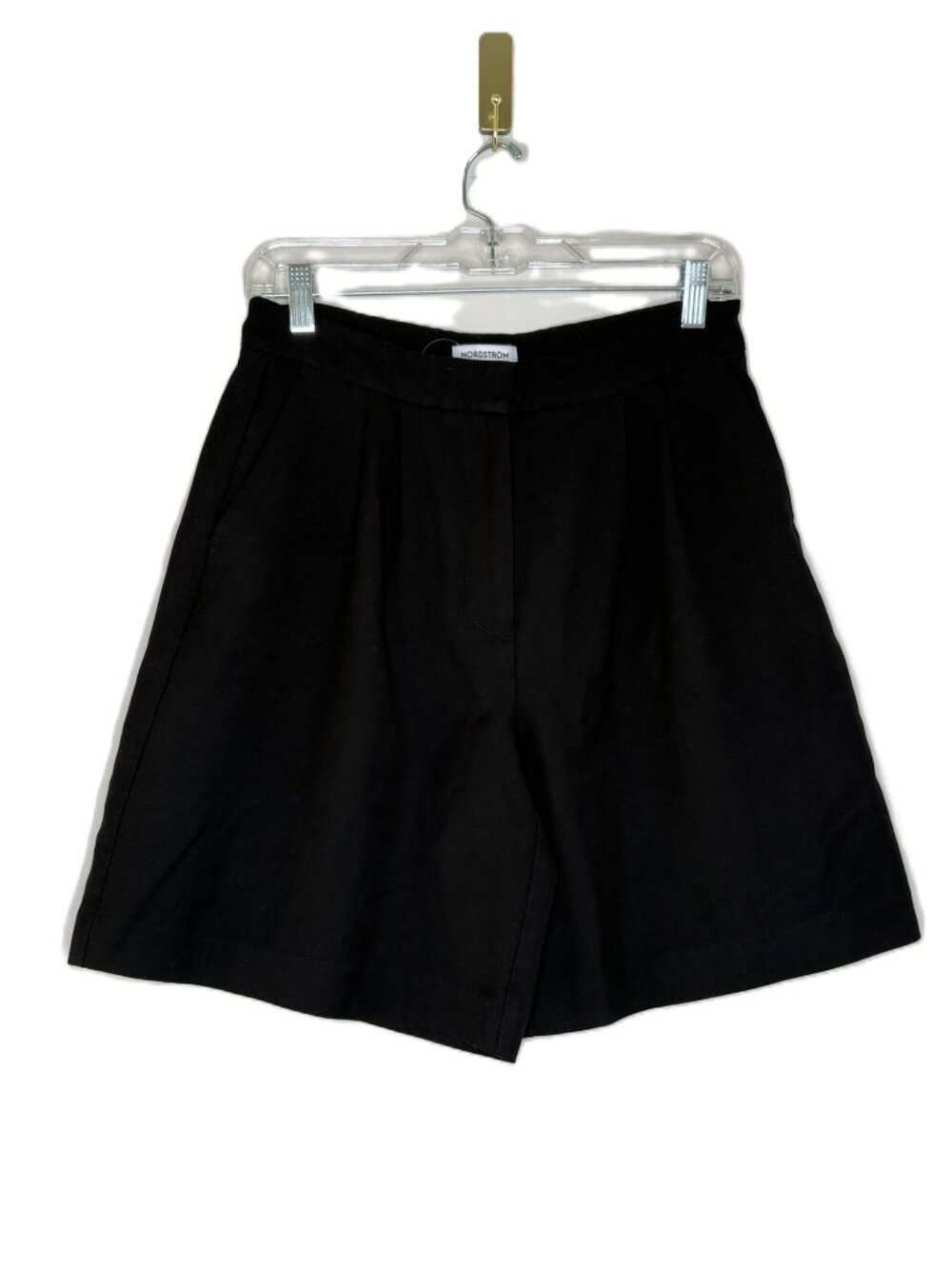 Nordstrom Pleated Front Tailored Shorts – Black – Size 6